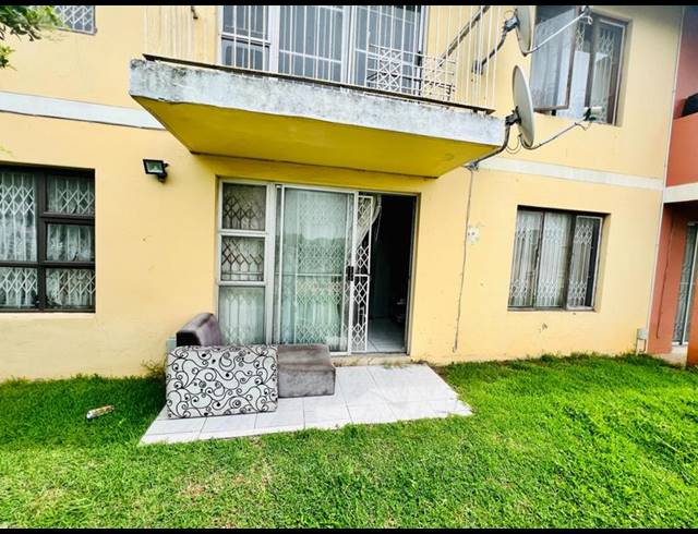 3 BEDROOM HOUSE FOR SALE IN WOODLANDS